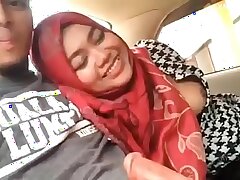TUDUNG VIRAL ANA KAT Mobil Terbaru Malay Araba Seks