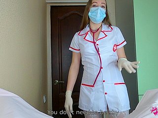 Numbing vera infermiera sa esattamente cosa hai bisogno per rilassare le palle! Lei succhia Dick per l'orgasmo duro! Porno pompino di pov amatoriale