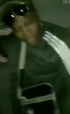 Marokkaanse pintu geneukt 2 orang kulit hitam di de car