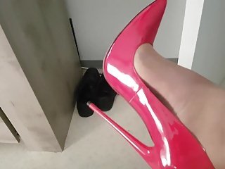 My get hitched whith extreme red heels